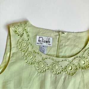 Vintage Elizeh Green Eyelet Linen Sleeveless Blouse